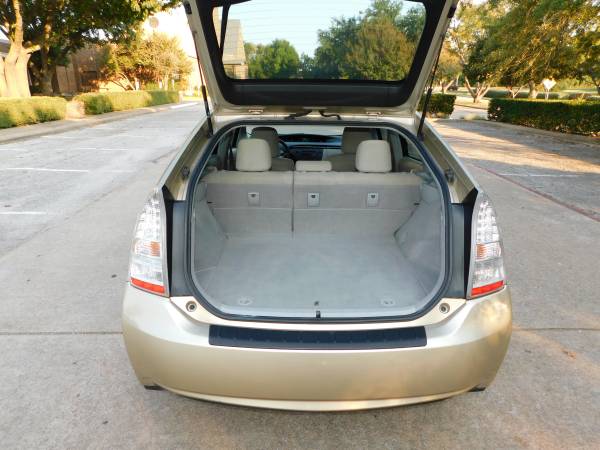 2011 Toyota Prius w/hybrid warranty very clean - cars & trucks - by... for sale in Dallas, TX – photo 13