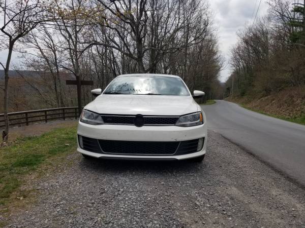 2012 VW Volkswagon GLI Autobahn Rare Find Tastefully Updated - cars for sale in Montandon, PA – photo 11