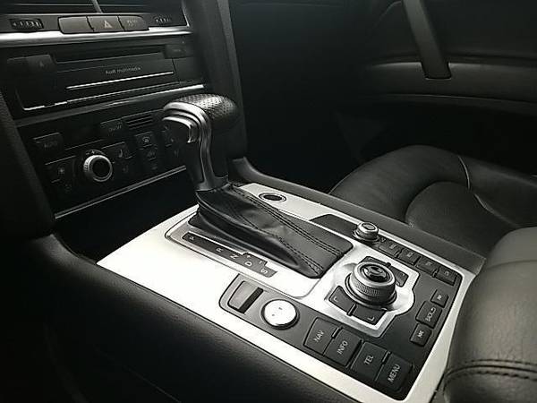 2014 Audi Q7 quattro 4dr 3 0T S line Prestige - - by for sale in Yorkville, NY – photo 17