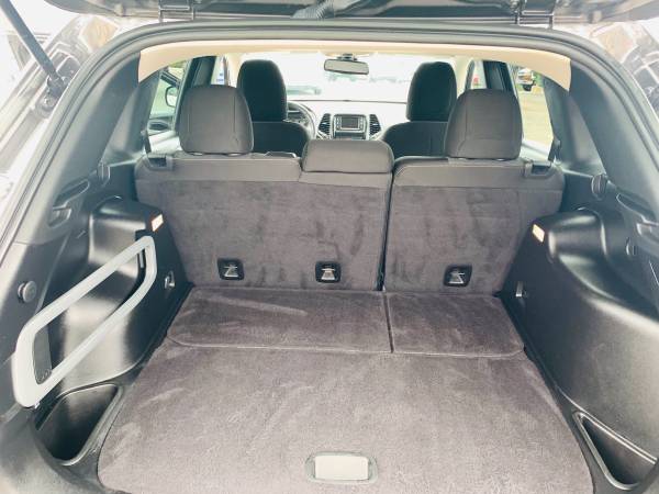 2015 Jeep Cherokee Latitude-Nice Shiny Black,good plates,cloth seats! for sale in Santa Barbara, CA – photo 12