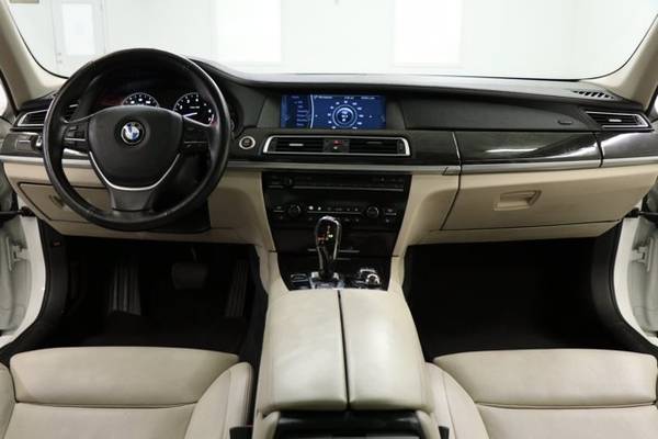 *HEATED SEATS - PUSH START* White 2012 BMW 7 Series 750 Li Sedan -... for sale in Clinton, AR – photo 9