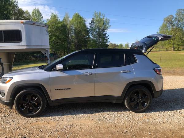 2019 Jeep Compass for sale in Potts Camp, MS – photo 3