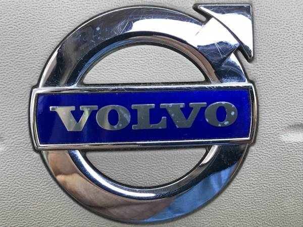 2011 Volvo XC70 AWD Wagon MINT for sale in Lexington, MA – photo 19