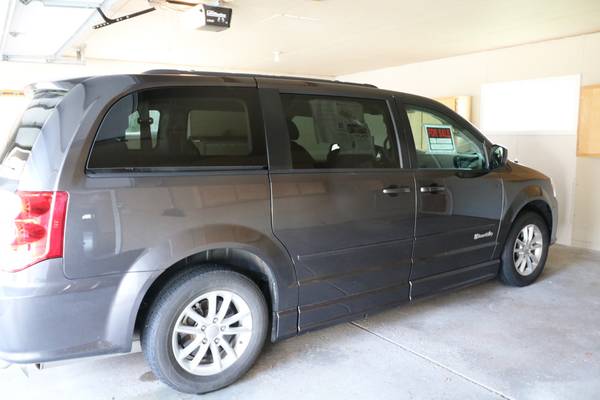 Wheel Chair Accessible Van - cars & trucks - by owner - vehicle... for sale in Seymour, WI – photo 10
