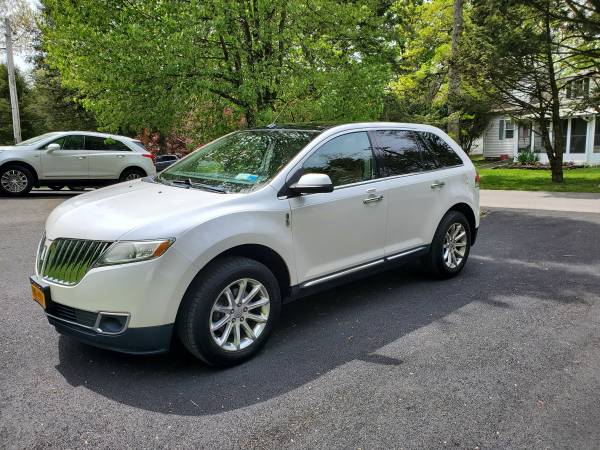 Lincoln MKX AWD 2011 for sale in Walden, NY – photo 3