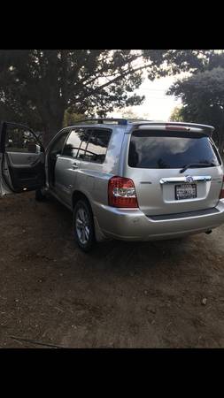 2006 Toyota Highlander - cars & trucks - by owner - vehicle... for sale in Santa Maria, CA – photo 2