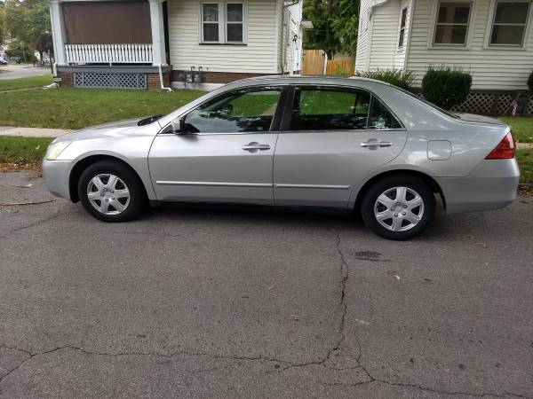 PRICE DROP! 07 Honda Accord -- CLEAN! INSPECTED! for sale in Rochester , NY – photo 6