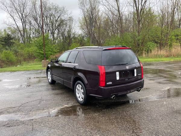 2009 Cadillac SRX V6 All Wheel Drive Third Row - - by for sale in Grand Blanc, MI – photo 6