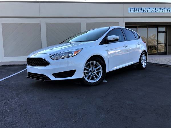 2016 Ford Focus SE Hatchback(low mileage&Clean Carfax) - cars &... for sale in Phoenix, AZ – photo 3