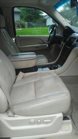 2008 Cadillac Escalade Truck for sale in Lees Summit, MO – photo 6