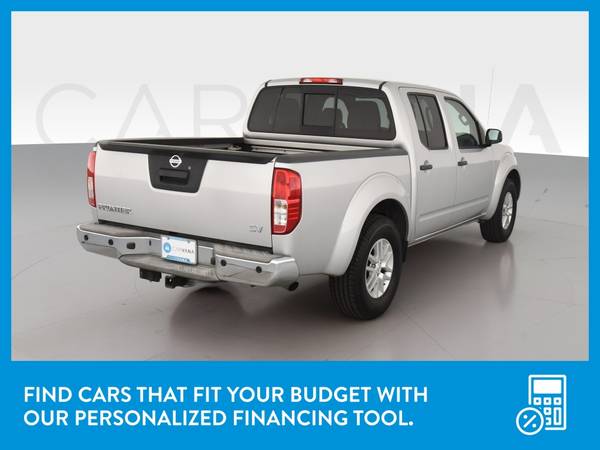 2016 Nissan Frontier Crew Cab SV Pickup 4D 5 ft pickup Silver for sale in irving, TX – photo 8