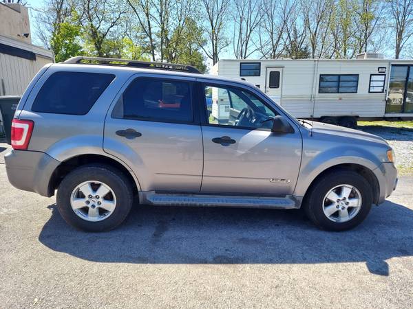 2008 Ford escape XLT - - by dealer - vehicle for sale in Dover, PA – photo 4