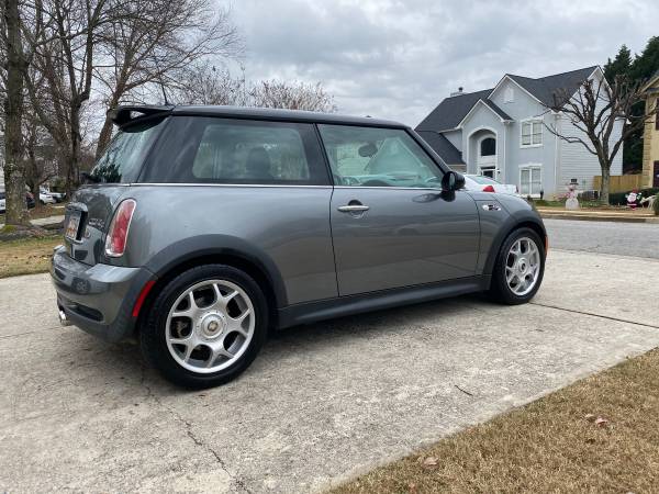 2006 MINI COOPER S WITH 143K MILES NEW EMISSION & CARFAX IN HAND -... for sale in Lawrenceville, GA – photo 3