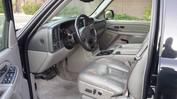 2006 Chevy Tahoe LT 5 3L, Leather, Moonroof, DVD, 3rd Seat CLEAN for sale in Selma, CA – photo 10