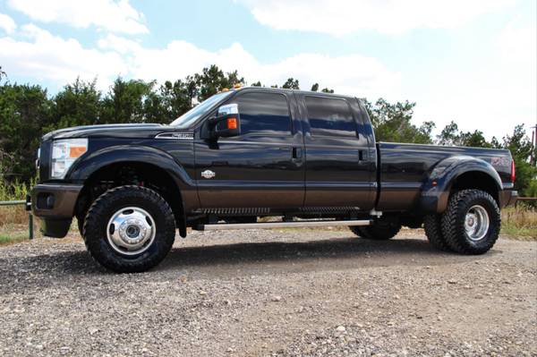 2015 FORD F350 KING RANCH 4X4 - BLK ON BLK - NAV ROOF- NEW 35" TOYO MT for sale in LEANDER, TX – photo 3
