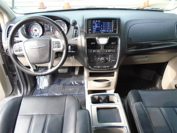 2015 chrysler Town and Country call BETO today - - by for sale in Stone Mountain, GA – photo 3