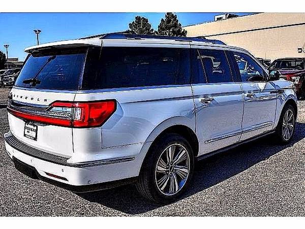 2018 Navigator - cars & trucks - by dealer - vehicle automotive sale for sale in Midland, TX – photo 2