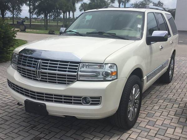 2008 Lincoln Navigator - Lowest Miles / Cleanest Cars In FL - cars &... for sale in Fort Myers, FL – photo 2