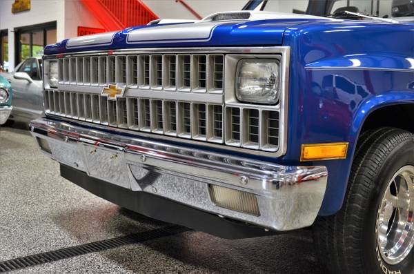 1982 CHEVROLET C10 PICKUP A MUST SEE WOW!! for sale in Plainfield, IL – photo 4