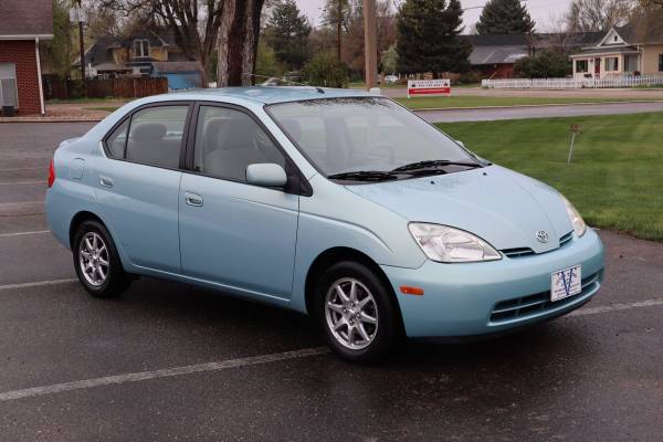 2002 Toyota Prius Electric Base Sedan - - by dealer for sale in Longmont, CO – photo 2