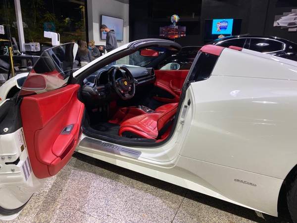 2014 Ferrari 458 Italia 2dr Conv - Payments starting at $39/week -... for sale in Woodbury, NJ – photo 24