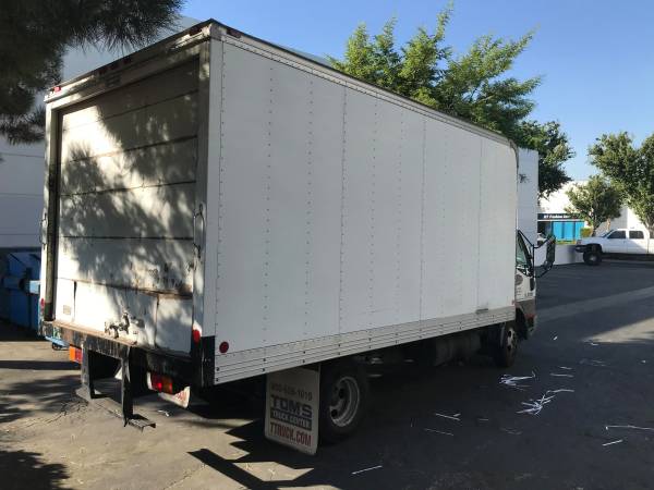 Low Mileage 16' box truck! Ready to work for sale in Phoenix, AZ