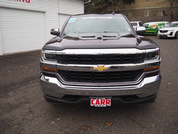 2016 Chevrolet Chevy Silverado 1500 4WD Crew Cab 143.5 LT w/1LT -... for sale in Vancouver, OR – photo 2