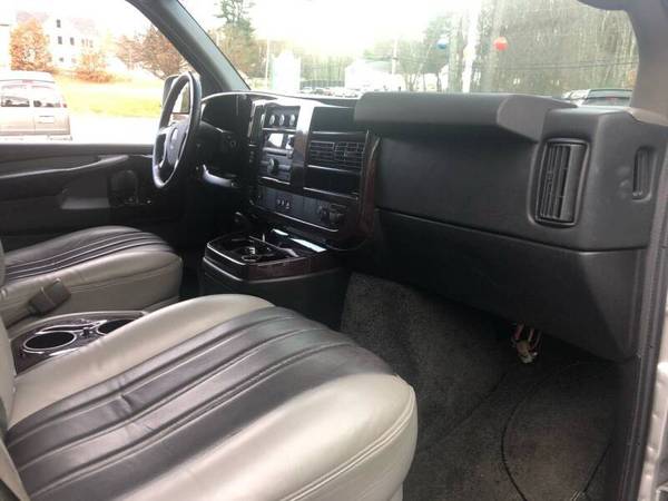 HI-TOP CONVERSION | GMC | ALL WHEEL DRIVE | EXPLORER PACKAGE - cars... for sale in Hudson, NH – photo 11