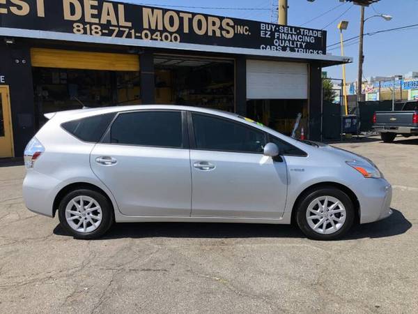 2012 TOYOTA PRIUS V THREE - cars & trucks - by dealer - vehicle... for sale in SUN VALLEY, CA – photo 5
