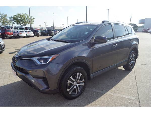 2017 Toyota RAV4 LE - Easy Financing Available! for sale in Hurst, TX – photo 2