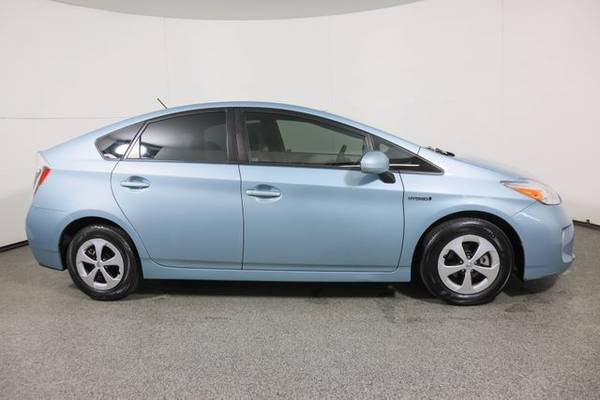 2015 Toyota Prius, Sea Glass Pearl - cars & trucks - by dealer -... for sale in Wall, NJ – photo 6