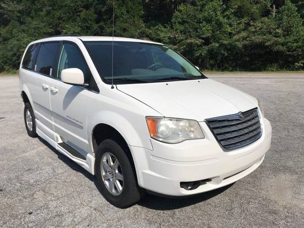 2010 Chrysler Town and Country Handicap Accessible Wheelchair Van for sale in Dallas, OH – photo 5