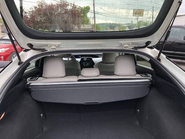 2016 TOYOTA PRIUS 4 LOADED HEATED LEATHER - - by for sale in Penns Creek PA, PA – photo 20