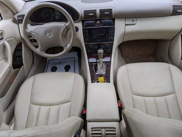 2005 Mercedes C240 - - by dealer - vehicle automotive for sale in Evansdale, IA – photo 15
