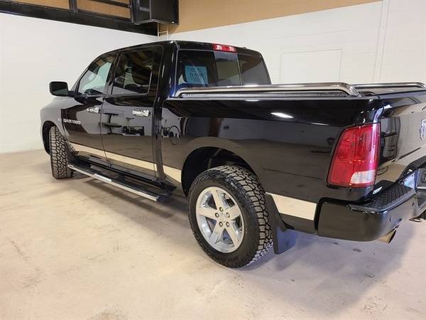 2012 Ram 1500 Sport CREW CAB 4X4 - cars & trucks - by dealer -... for sale in Sioux Falls, SD – photo 5