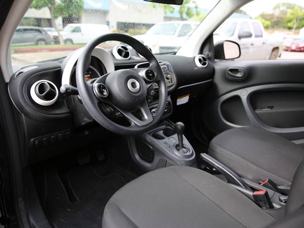 2017 Smart Fortwo Passion Hatchback, Auto, 3-Cyl Turbo, ONLY 2k... for sale in Pearl City, HI – photo 19