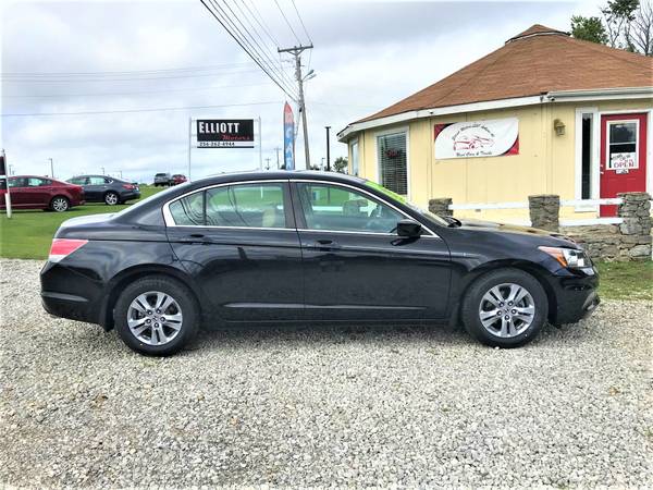 2011 Honda Accord SE - cars & trucks - by dealer - vehicle... for sale in Athens, AL – photo 2