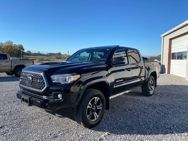 2018 Toyota Tacoma Double Cab TRD Sport 4x4 - cars & trucks - by... for sale in Greenback, TN – photo 2