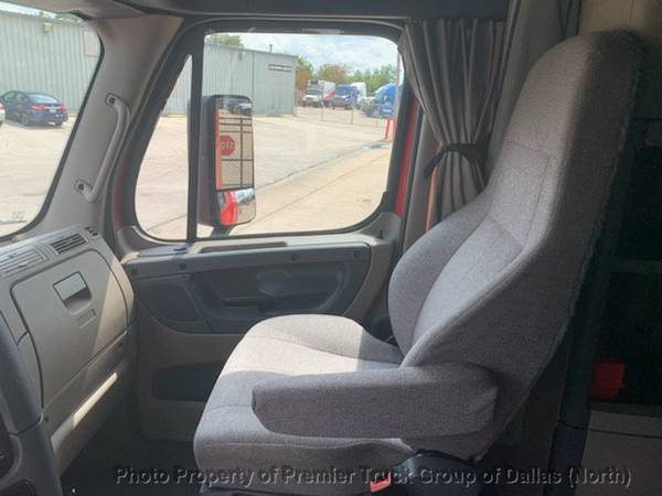 2017 *Freightliner* *Cascadia* *CA125SLP* Red for sale in Dallas, TX – photo 11