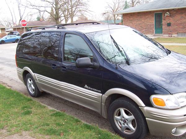 2002 Pontiac Montana - cars & trucks - by owner - vehicle automotive... for sale in Monroe, MI