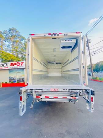 2014 HINO 338A 22FT THERMO KING + LIFT GATE... for sale in South Amboy, NY – photo 15