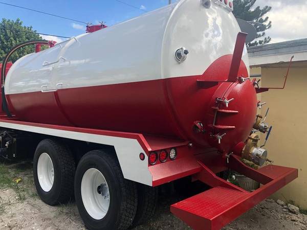 Septic Sewer Pump Tank Truck for sale in Long Key, FL – photo 9