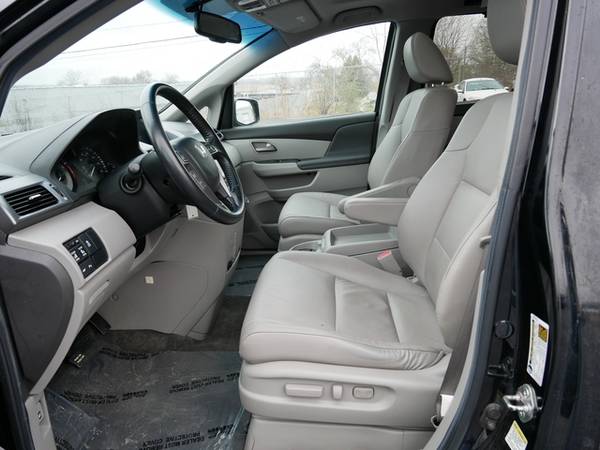 2012 Honda Odyssey - - by dealer - vehicle for sale in South St. Paul, MN – photo 10