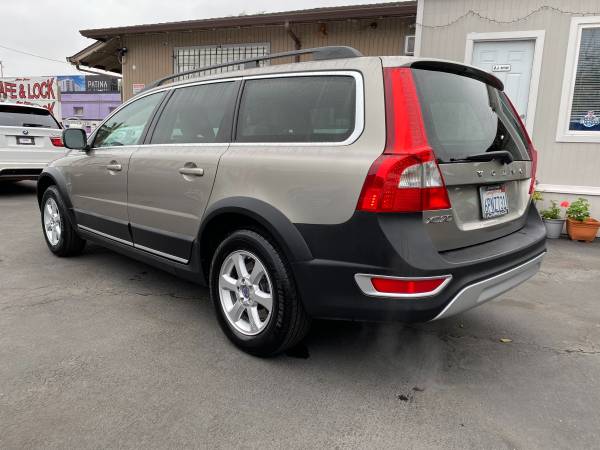2012 Volvo XC70 Platinum Wagon - cars & trucks - by dealer - vehicle... for sale in San Jose, CA – photo 5