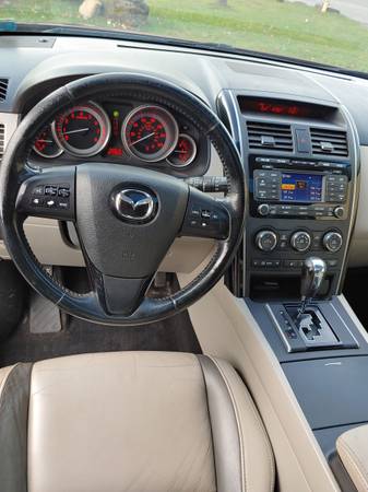 2010 Mazda CX-9 Touring, AWD, 3rd row seating. ONE owner. - cars &... for sale in Rochester , NY – photo 10