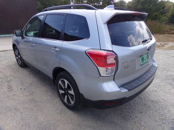 Subaru 18 Forester Limited 40K Sunroof Leather Power Trunk - cars &... for sale in Vernon, VT – photo 3