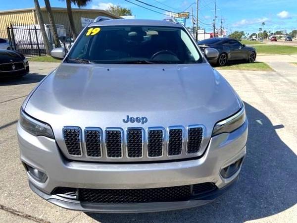 2019 Jeep Cherokee Latitude Plus - EVERYBODY RIDES!!! - cars &... for sale in Metairie, LA – photo 2