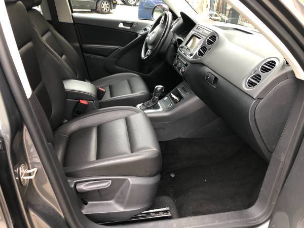 2016 Volkswagen Tiguan AWD Leather 40k miles Clean title Paid off for sale in Baldwin, NY – photo 20