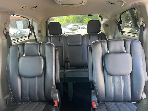 13 Chrysler TownCountry Touring 1 YEAR WARRANTY-NO DEALER FEES-CLEAN for sale in Gainesville, FL – photo 10