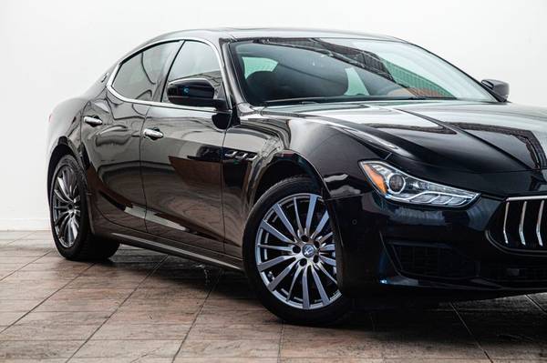 2018 Maserati Ghibli - - by dealer - vehicle for sale in Addison, OK – photo 3